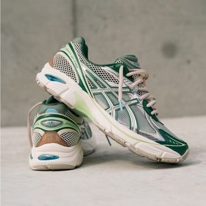 Above The Clouds X ASICS GT-2160